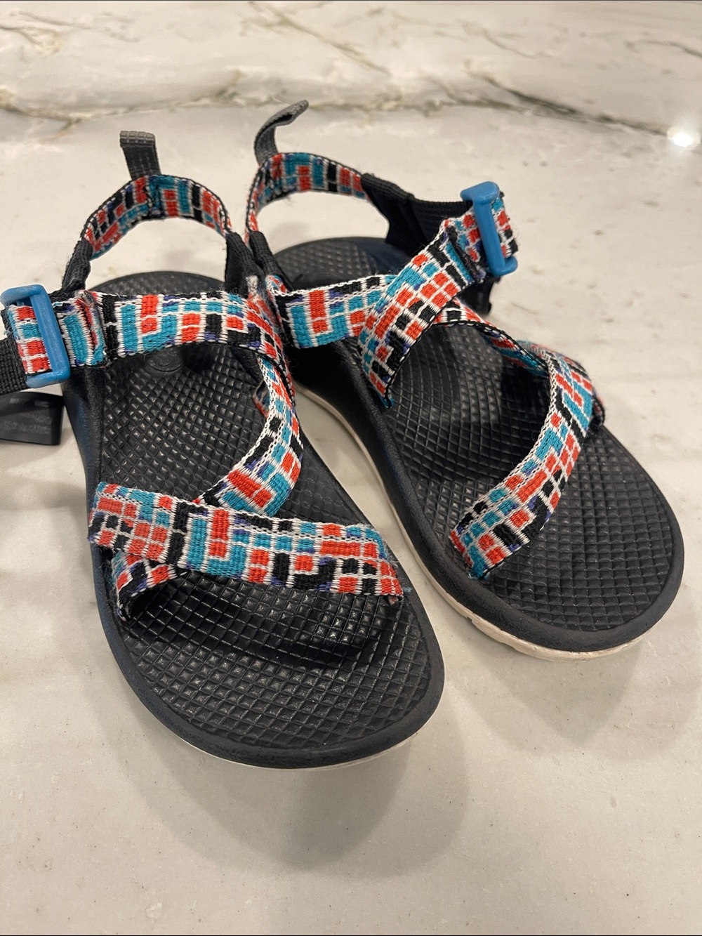 YOUTH Chacos!  Perfect shoe for hiking, water, camping, and everyday fun!
